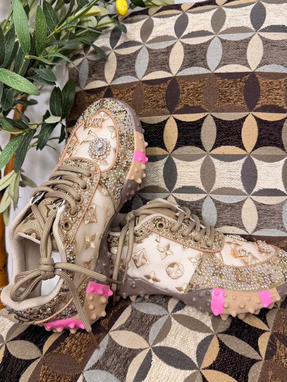 Gold Rhinestone Embellished Chunky Sneakers Size 36 – Brand New - Picture 13 of 16